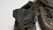 Load image into Gallery viewer, Maxie Baughan 1960&#39;s Philadelphia Eagles Game Used Worn Riddell Leather Cleats