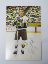 Load image into Gallery viewer, Steve Payne Minnesota North Stars Signed Autographed Original NHL 5X3 Photo