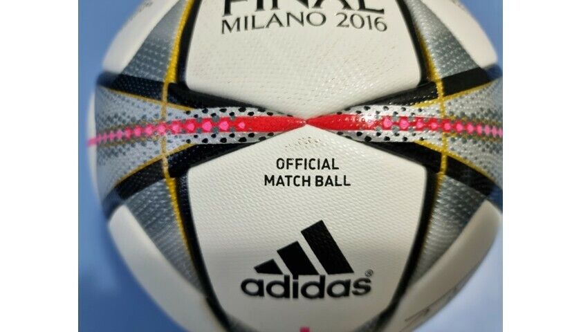 2016 Match Used Real Madrid Manchester City Soccer Ball Cristiano Rona