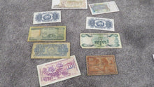 Load image into Gallery viewer, 10 Piece Mixed Lot International Obsolete Bank Notes! Defunct Currency Bolivia