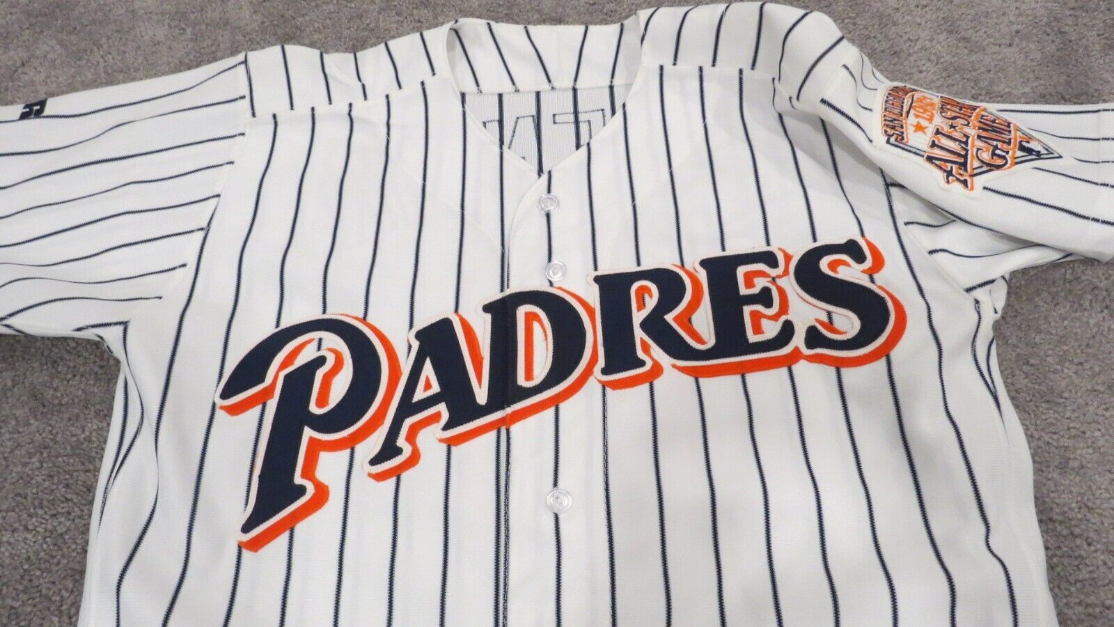 1992 Jose Valentin San Diego Padres Game Used Worn Issued MLB Baseball  Jersey!